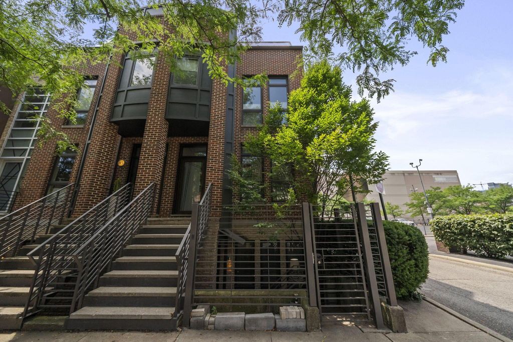 87 N 5th Street, G19, Columbus, OH 43215