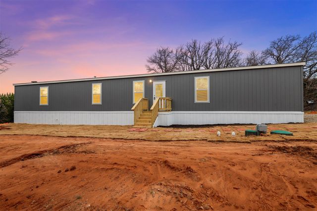 6213 Maine Trail, Granbury, TX 76048