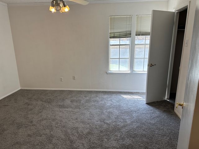 5300 Keller Springs Road 1090, Dallas, TX 75248