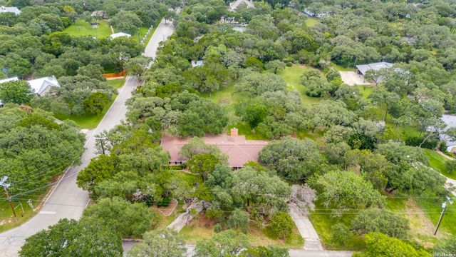 218 VILLAGE CIR, Hill Country Village, TX 78232