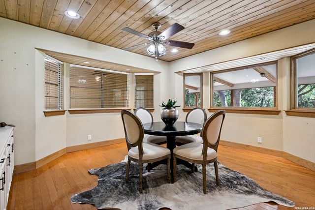 218 VILLAGE CIR, Hill Country Village, TX 78232