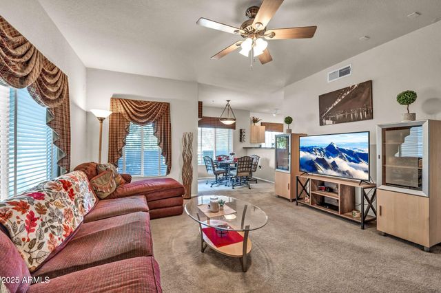 7401 W Arrowhead Clubhouse Drive 2067, Glendale, AZ 85308