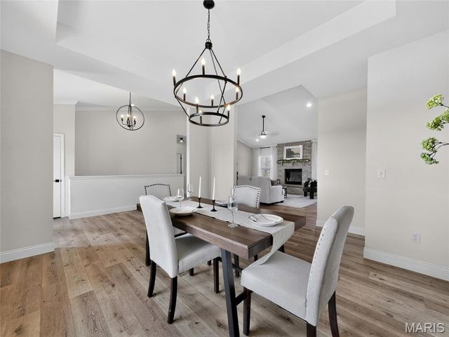 3525 Weatherby Lane, Farmington, MO 63640