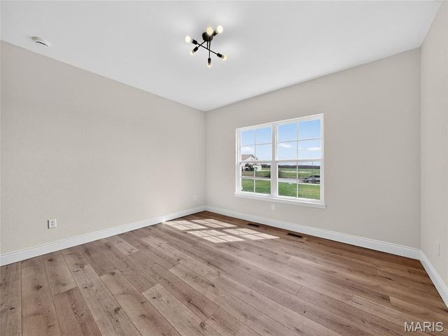 3525 Weatherby Lane, Farmington, MO 63640