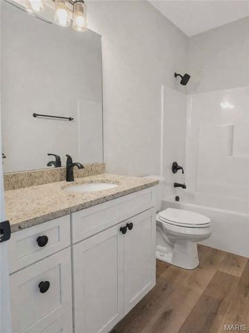 3525 Weatherby Lane, Farmington, MO 63640