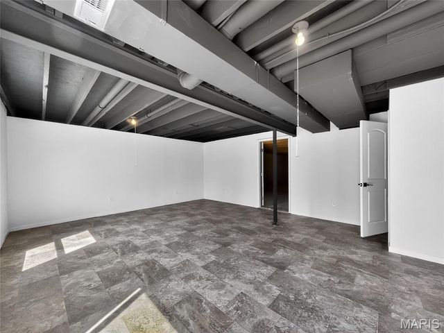 3525 Weatherby Lane, Farmington, MO 63640
