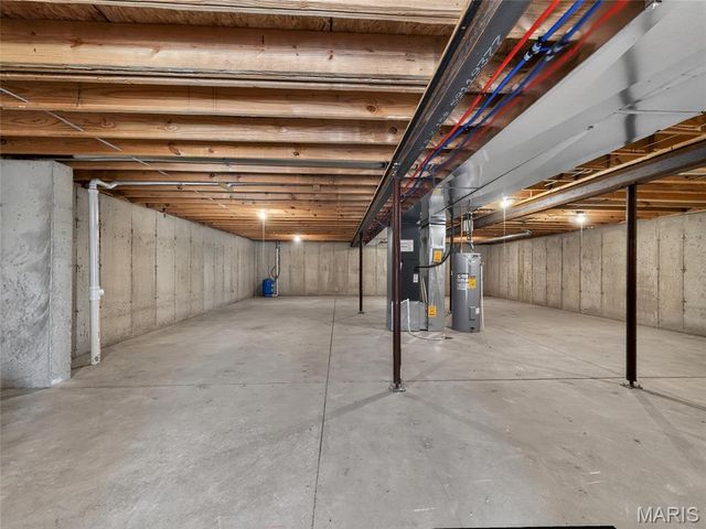 3525 Weatherby Lane, Farmington, MO 63640