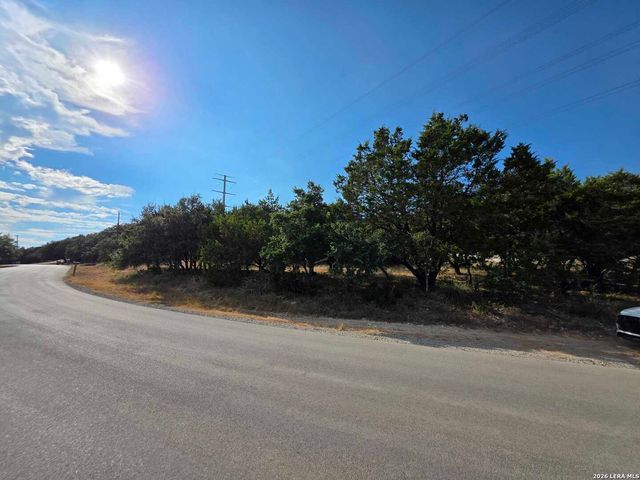 1025 RIDGEWAY DR, Bulverde, TX 78163
