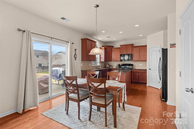 12421 Dove Meadow Drive, Charlotte, NC 28278