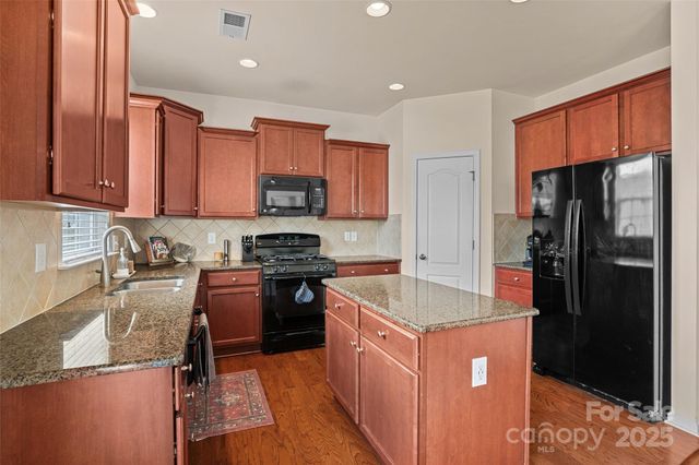 12421 Dove Meadow Drive, Charlotte, NC 28278