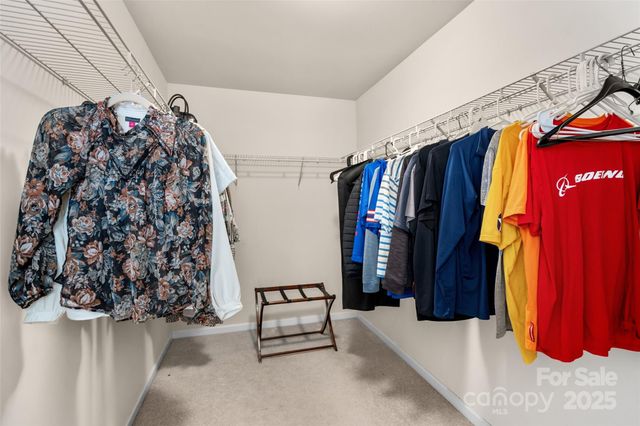 12421 Dove Meadow Drive, Charlotte, NC 28278