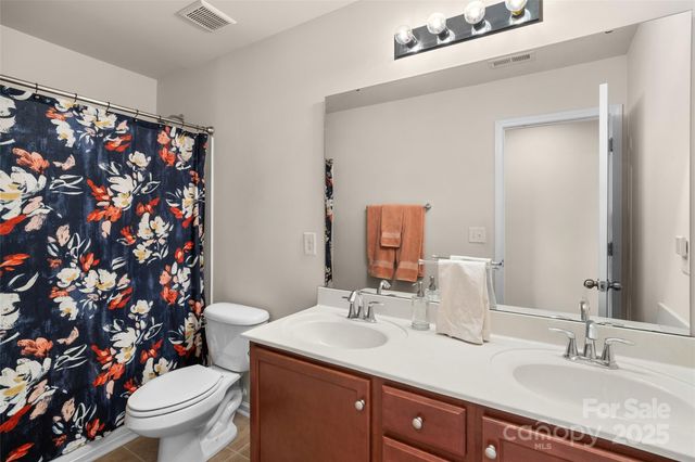 12421 Dove Meadow Drive, Charlotte, NC 28278