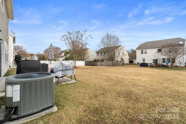 12421 Dove Meadow Drive, Charlotte, NC 28278