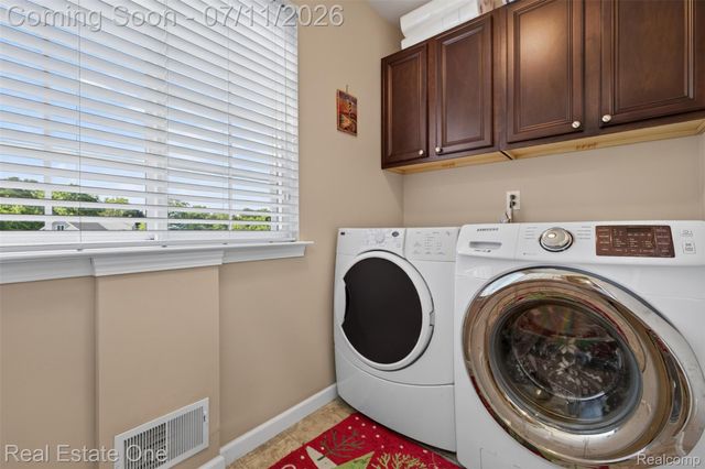 8923 Ash Drive, Northfield Township, MI 48189