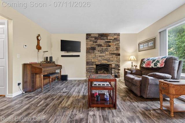 8923 Ash Drive, Northfield Township, MI 48189