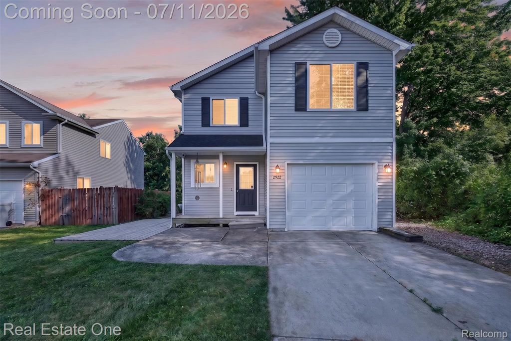 8923 Ash Drive, Northfield Township, MI 48189