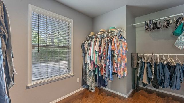 1710 Steele Road, Tontitown, AR 72762