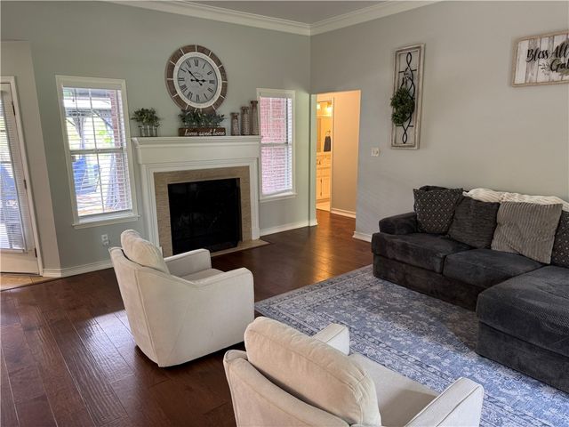 1710 Steele Road, Tontitown, AR 72762