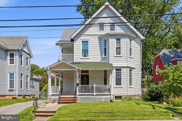 725 13TH AVE, Prospect Park, PA 19076