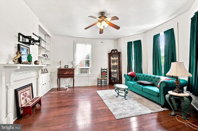 725 13TH AVE, Prospect Park, PA 19076
