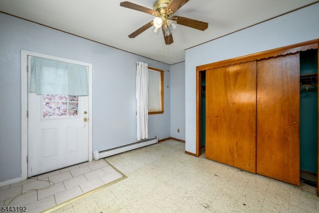 710 Mcgillvray Pl, Linden City, NJ 07036
