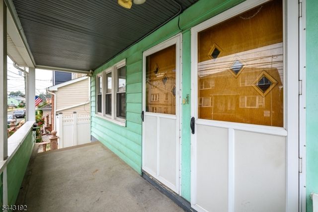 710 Mcgillvray Pl, Linden City, NJ 07036