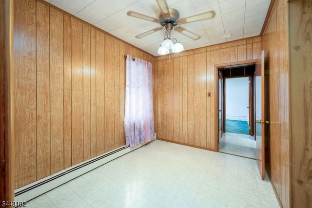710 Mcgillvray Pl, Linden City, NJ 07036