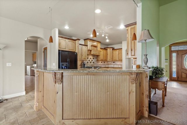 40040 N 3988 Road, Collinsville, OK 74021