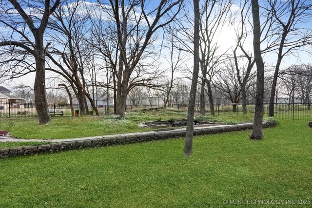 40040 N 3988 Road, Collinsville, OK 74021