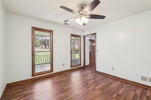 1061 Retner Drive SW, Mableton, GA 30126