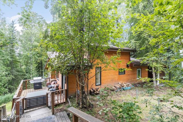 3868 Ridgeview Drive, Fairbanks, AK 99709