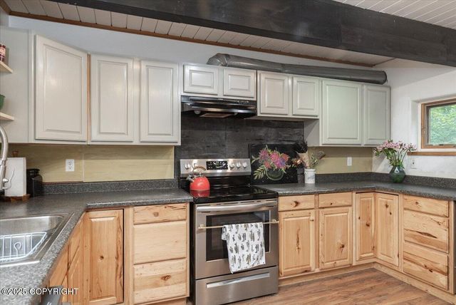 3868 Ridgeview Drive, Fairbanks, AK 99709