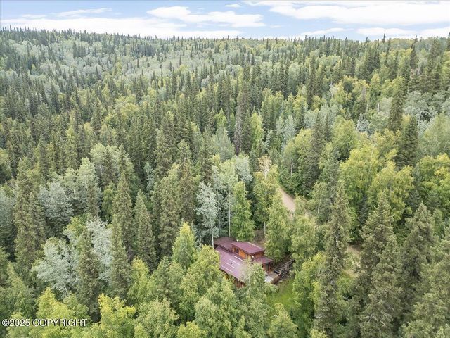 3868 Ridgeview Drive, Fairbanks, AK 99709