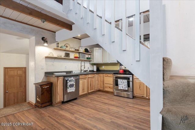 3868 Ridgeview Drive, Fairbanks, AK 99709