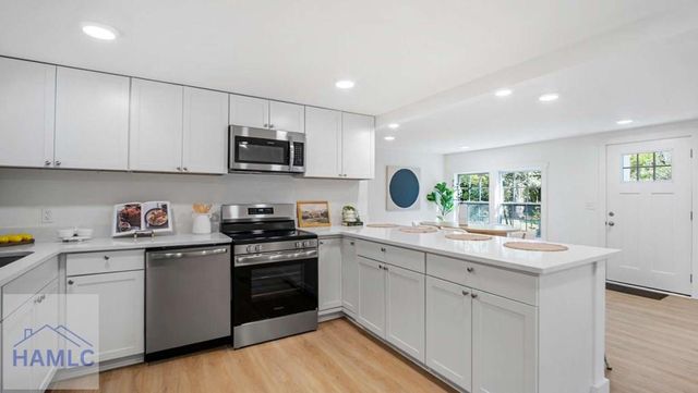 79 Terry Drive, Midway, GA 31320