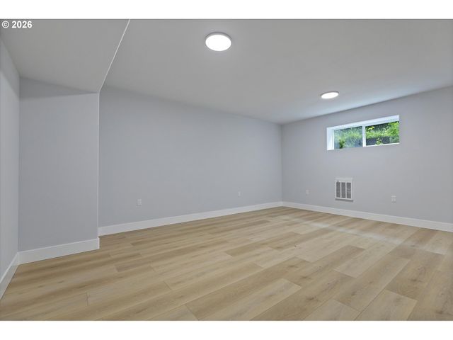 27741 Se WALLACE Rd, Estacada, OR 97023