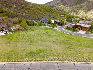 326 S MARYFIELD DR # 404, Salt Lake City, UT 84108