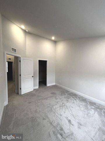 1454 CLINGMANS DOME DR, Frederick, MD 21702