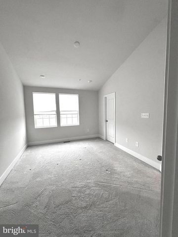 1454 CLINGMANS DOME DR, Frederick, MD 21702