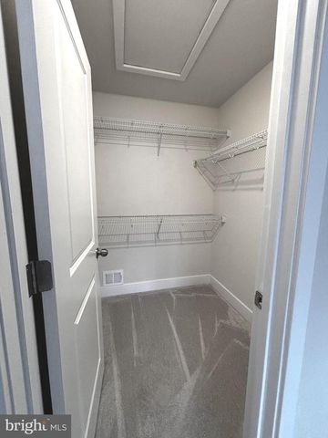 1454 CLINGMANS DOME DR, Frederick, MD 21702