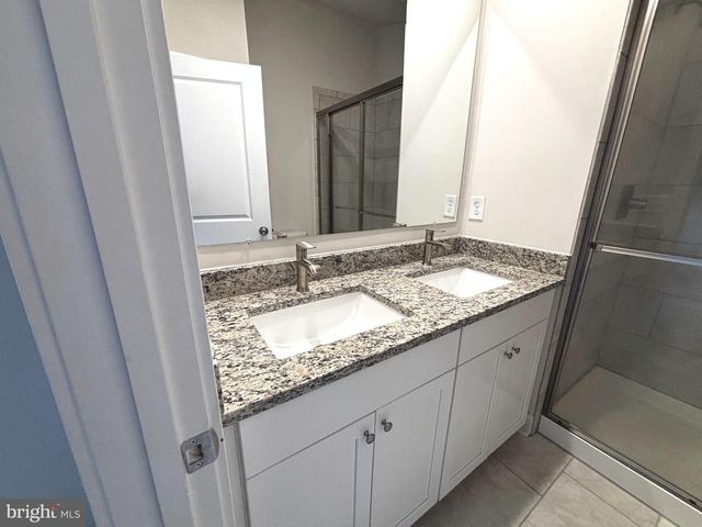 1454 CLINGMANS DOME DR, Frederick, MD 21702