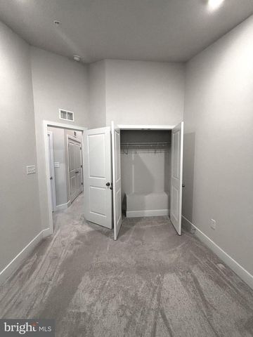 1454 CLINGMANS DOME DR, Frederick, MD 21702