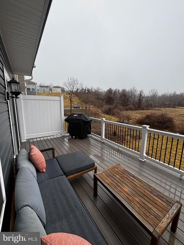 1454 CLINGMANS DOME DR, Frederick, MD 21702