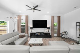 3904 Atlanta Street, Dallas, TX 75215