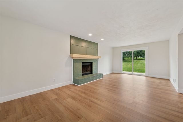 113 Mt Rainer Dr, Unity Twp, PA 15650