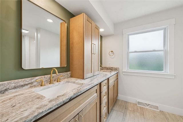 113 Mt Rainer Dr, Unity Twp, PA 15650