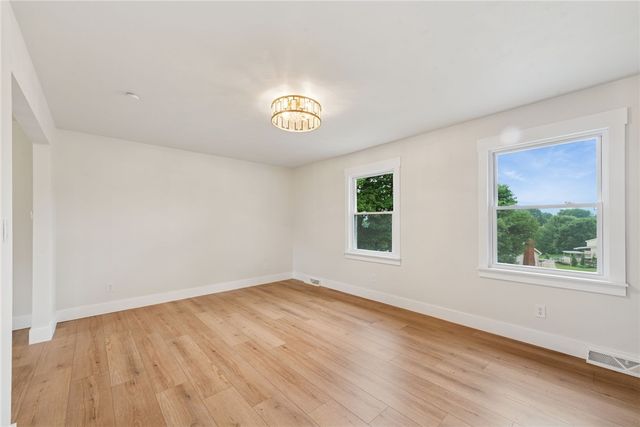 113 Mt Rainer Dr, Unity Twp, PA 15650