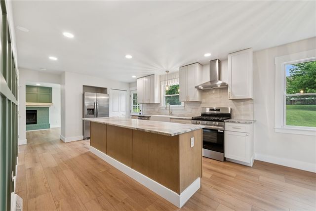 113 Mt Rainer Dr, Unity Twp, PA 15650