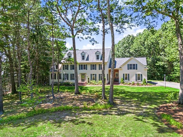 31 Tammer Ln, Hopkinton, MA 01748