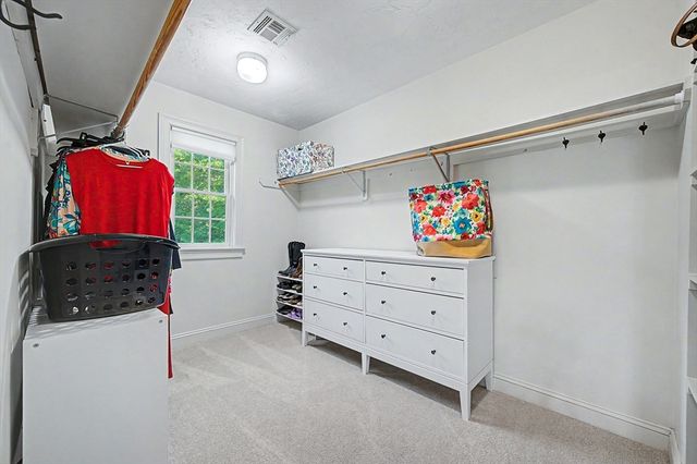 31 Tammer Ln, Hopkinton, MA 01748